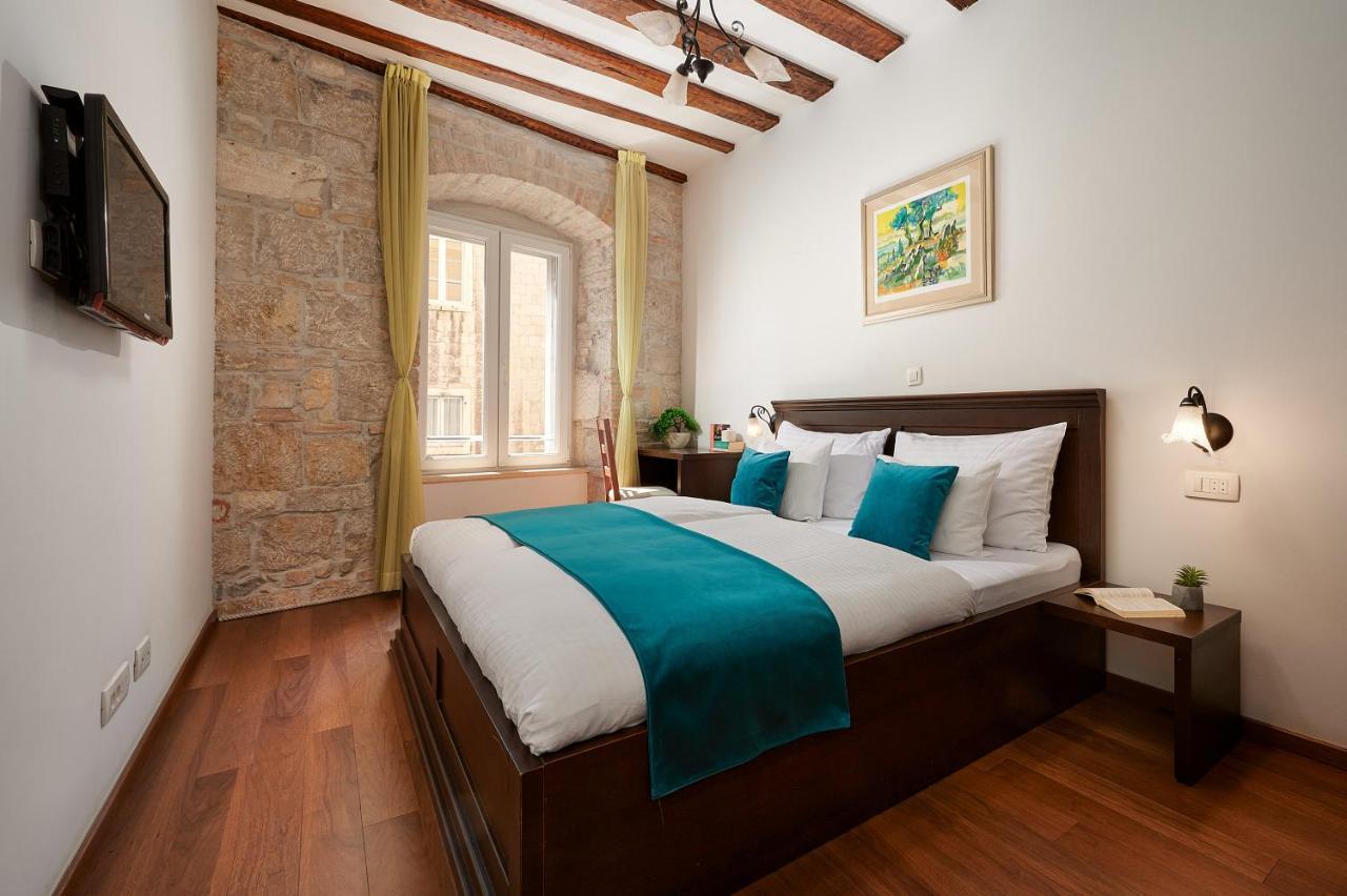 Stara Olea Bed & Breakfast Split Dış mekan fotoğraf